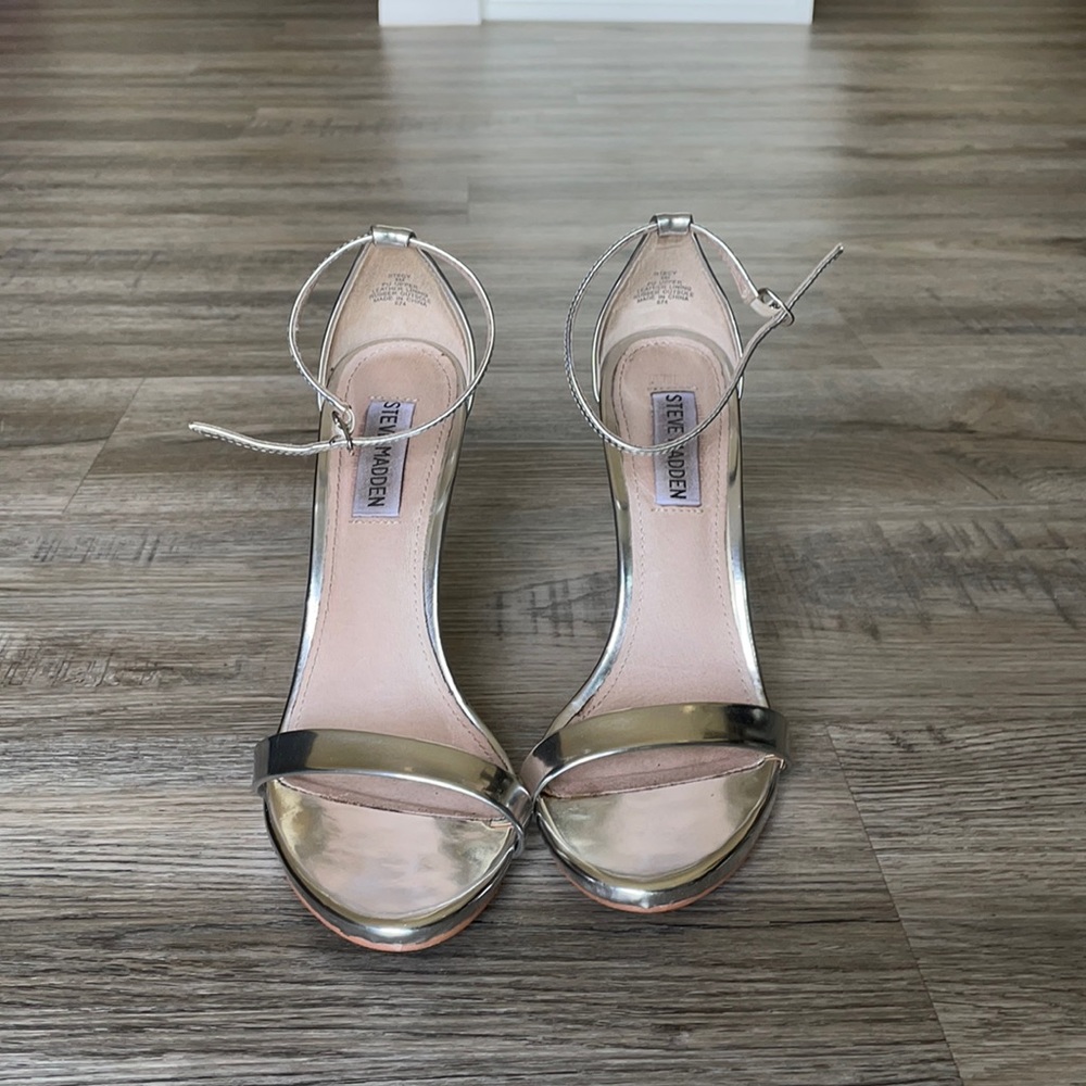 Steve Madden Metallic Size 8 Heels